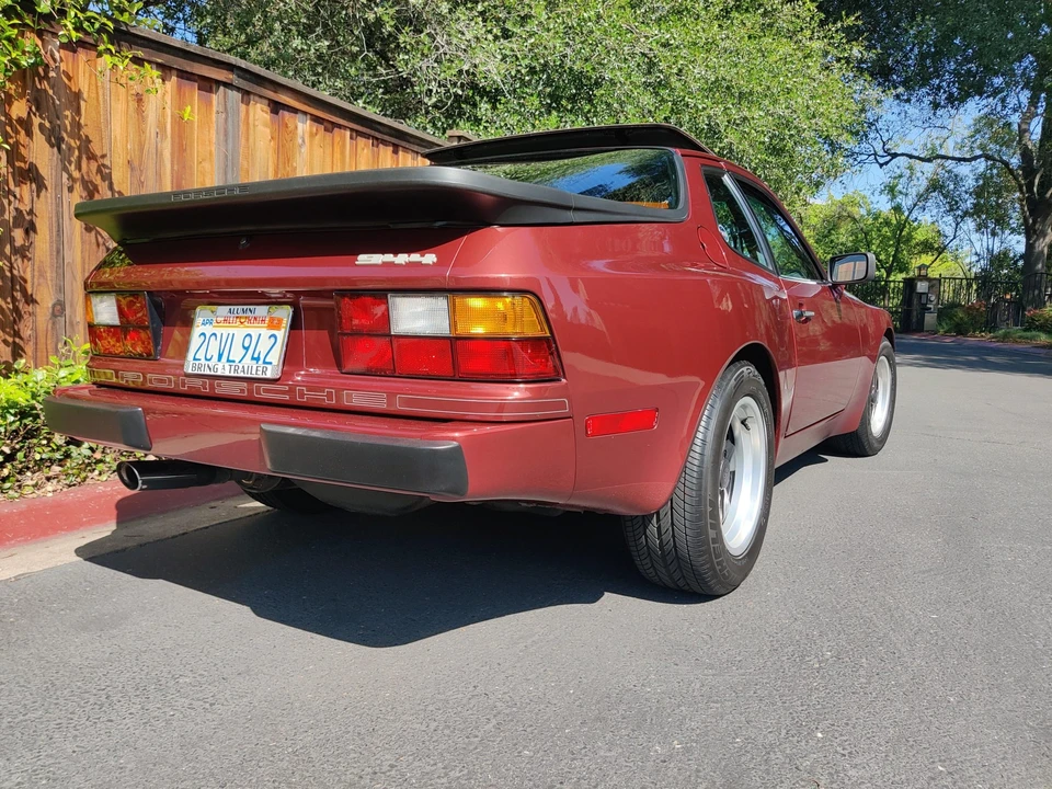 1985 Porsche 944 - Image 11 of 31