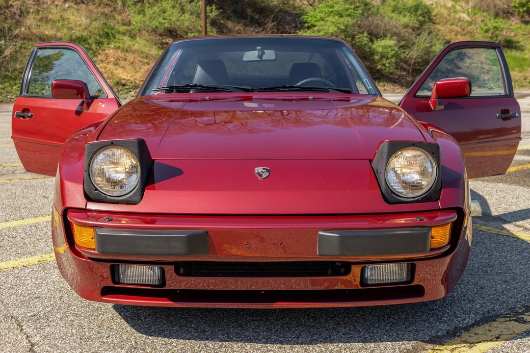 1985 Porsche 944 - Image 12 of 31