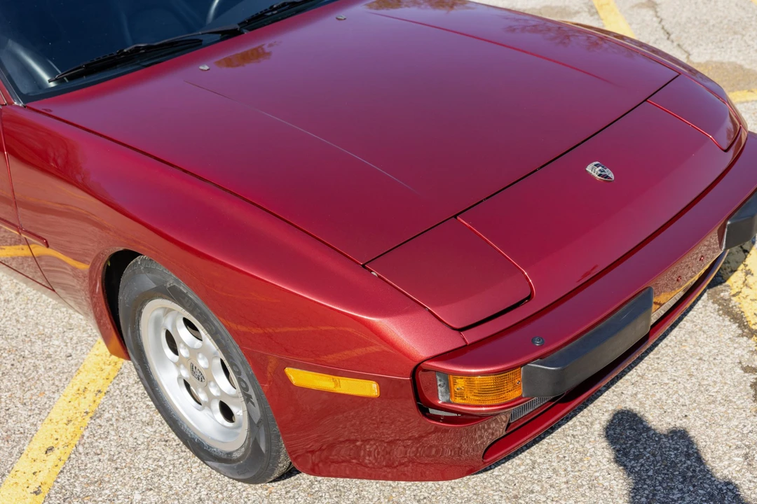 1985 Porsche 944 - Image 16 of 31