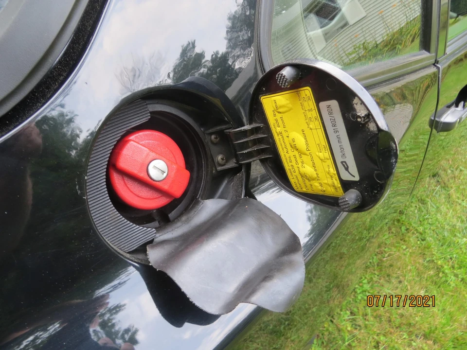 1985 Porsche 944 - Image 25 of 31