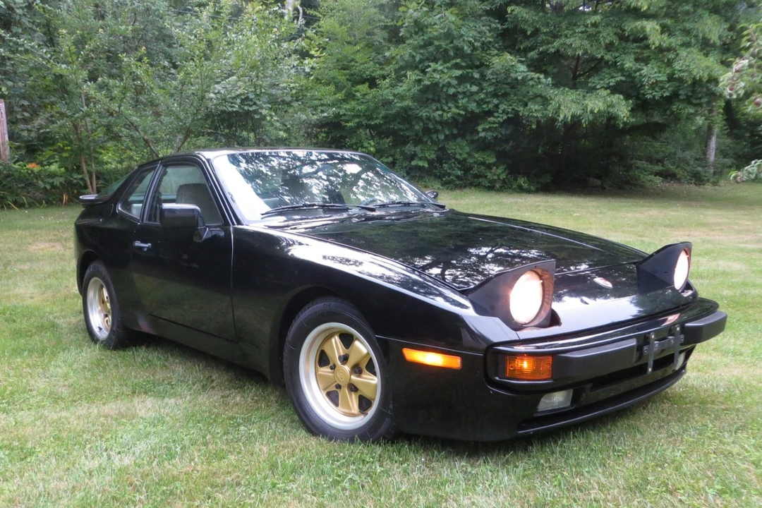 1985 Porsche 944 - Image 12 of 31