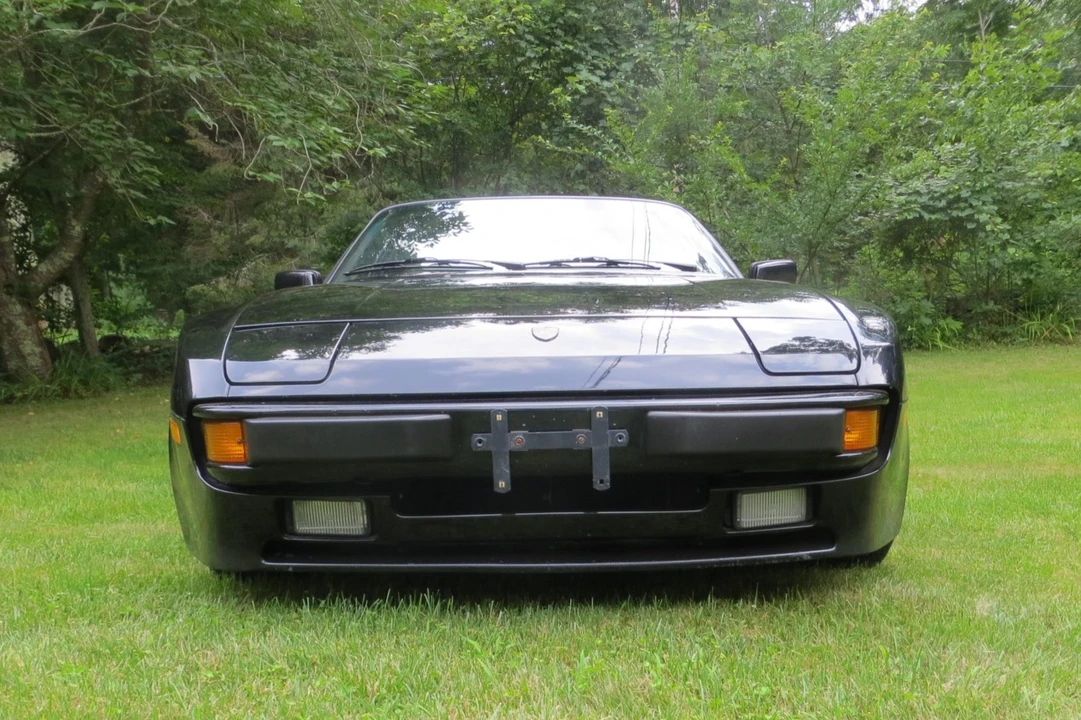 1985 Porsche 944 - Image 15 of 31