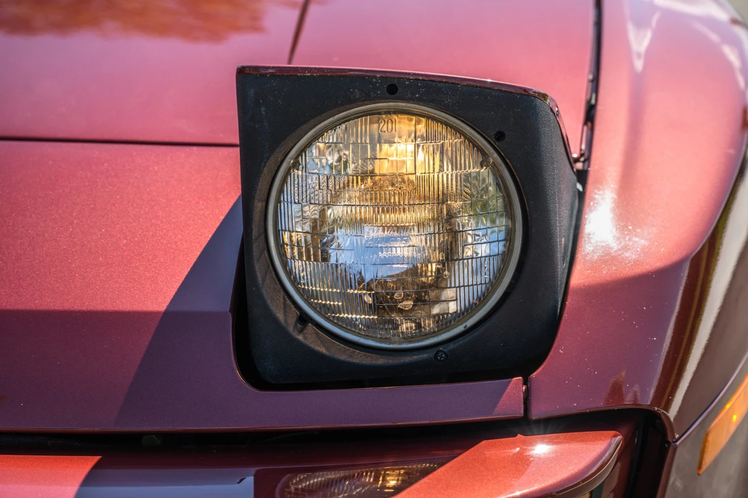 1985 Porsche 944 - Image 14 of 31