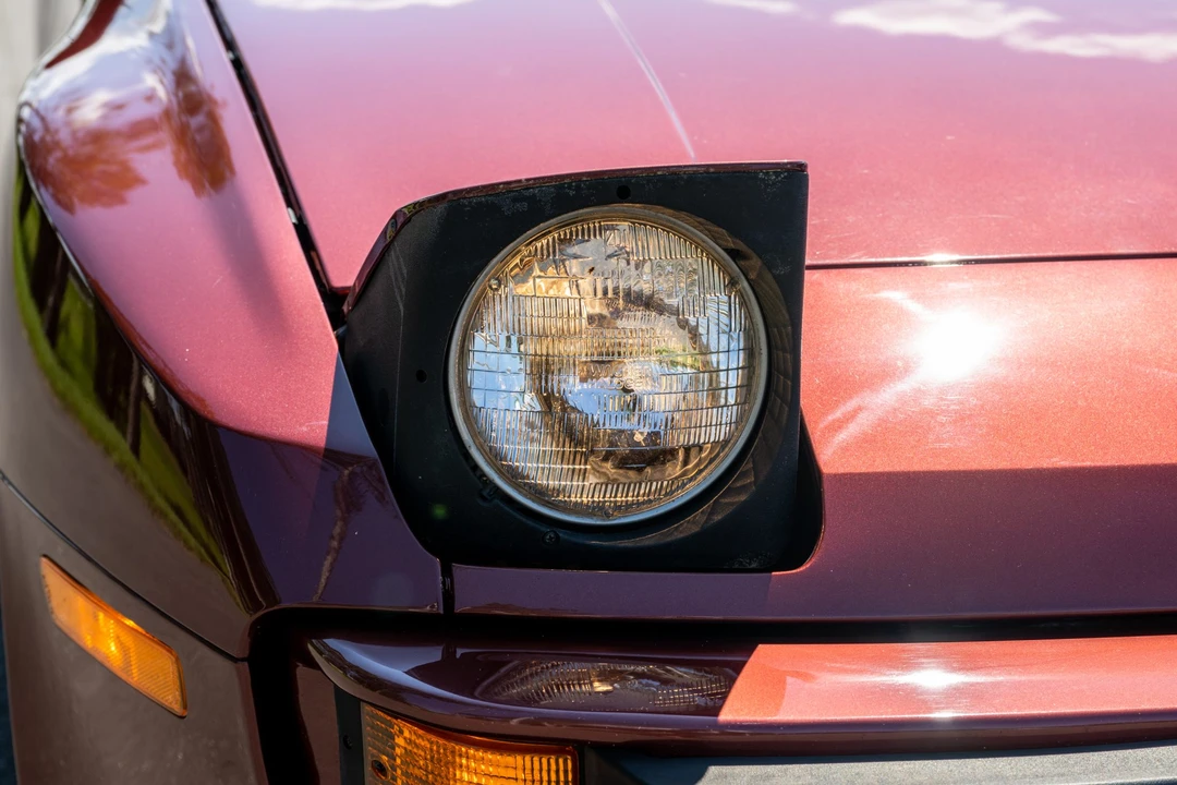 1985 Porsche 944 - Image 13 of 31