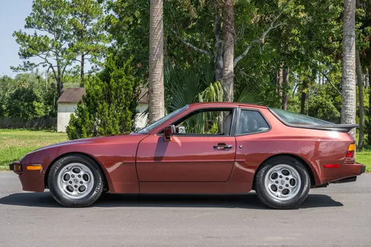 1985 Porsche 944 - Image 3 of 31