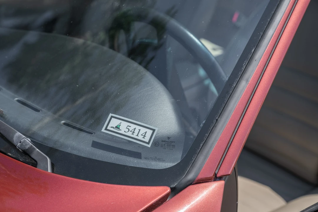 1985 Porsche 944 - Image 19 of 31