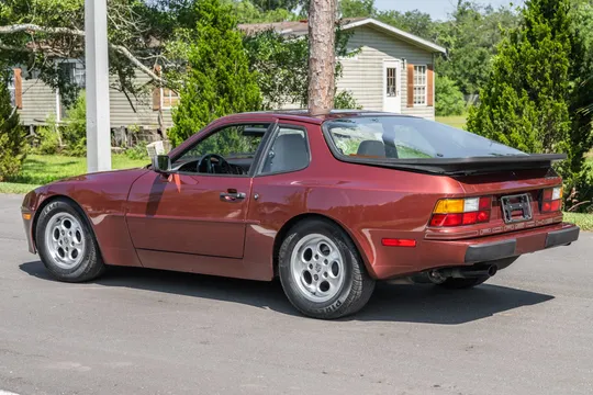 1985 Porsche 944 - Image 4 of 31