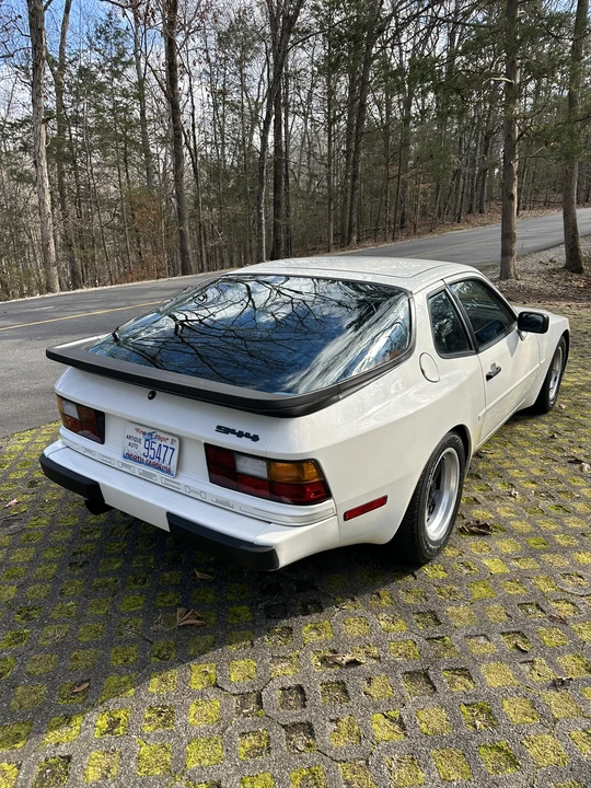 1985 Porsche 944 - Image 27 of 31