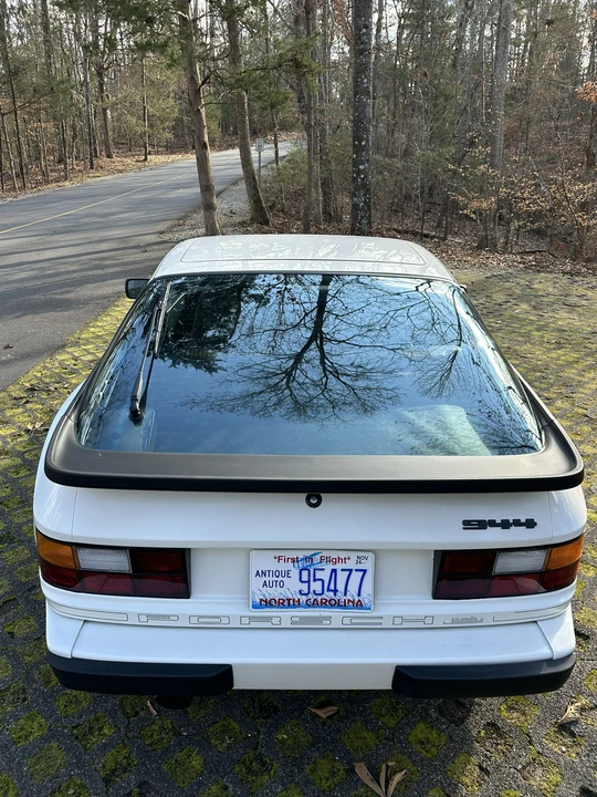 1985 Porsche 944 - Image 21 of 31