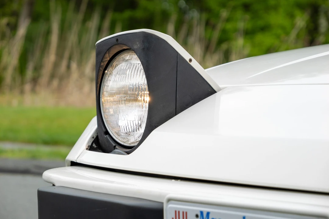 1985 Porsche 944 - Image 18 of 31