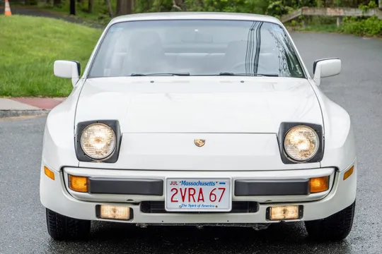 1985 Porsche 944 - Image 3 of 31