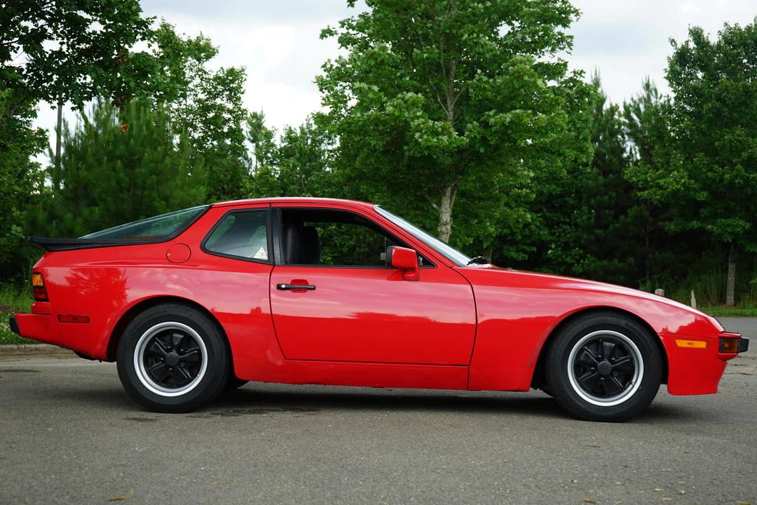 1985 Porsche 944 - Image 19 of 31
