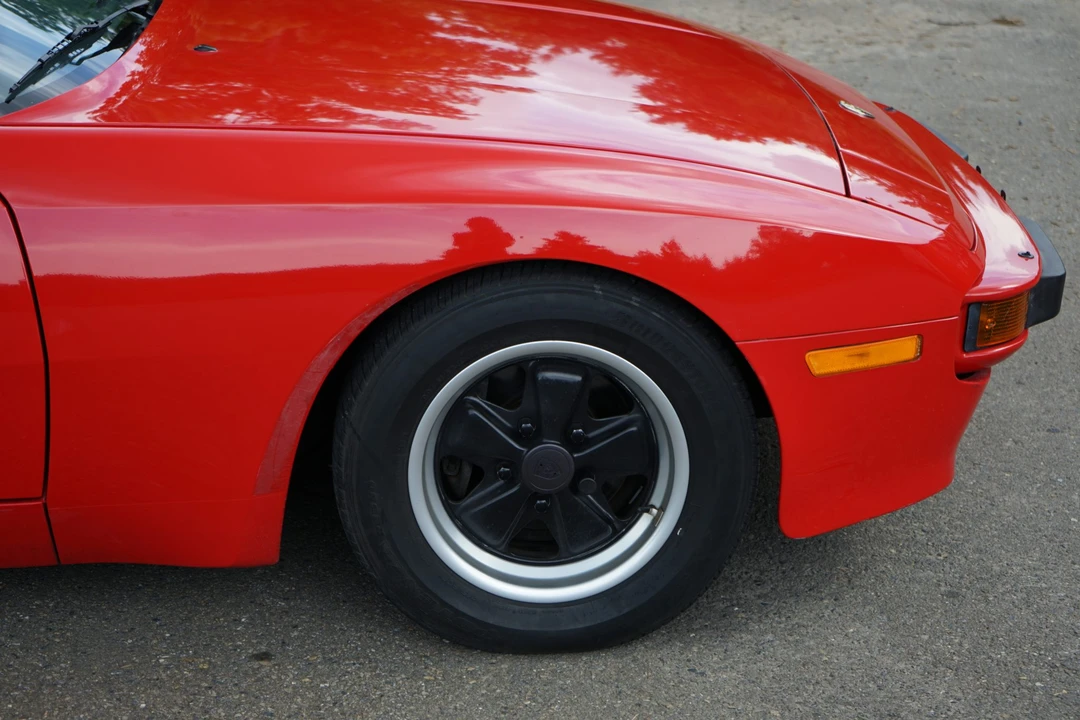 1985 Porsche 944 - Image 29 of 31