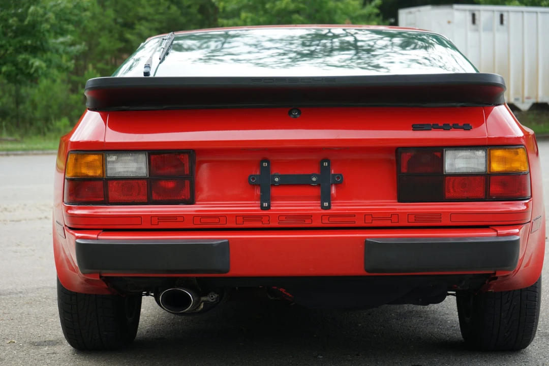 1985 Porsche 944 - Image 16 of 31