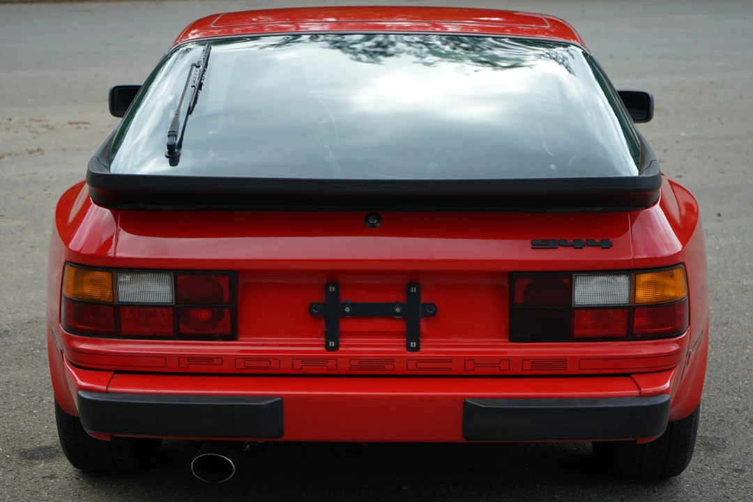 1985 Porsche 944 - Image 15 of 31