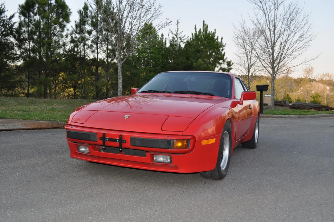 1985 Porsche 944 - Image 3 of 31