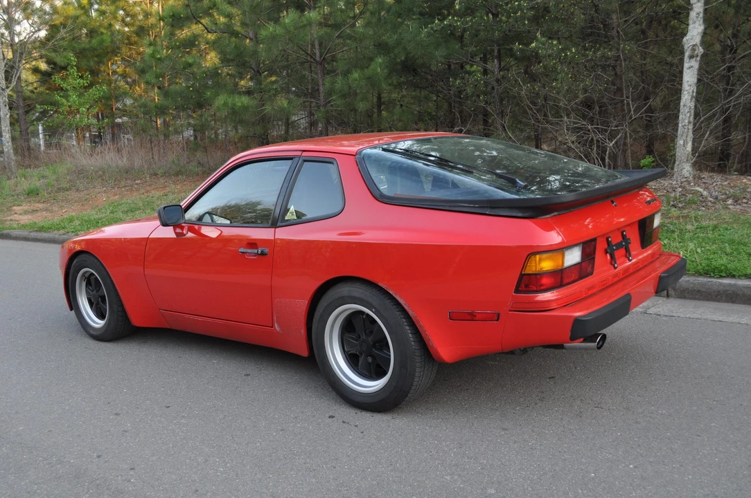 1985 Porsche 944 - Image 14 of 31