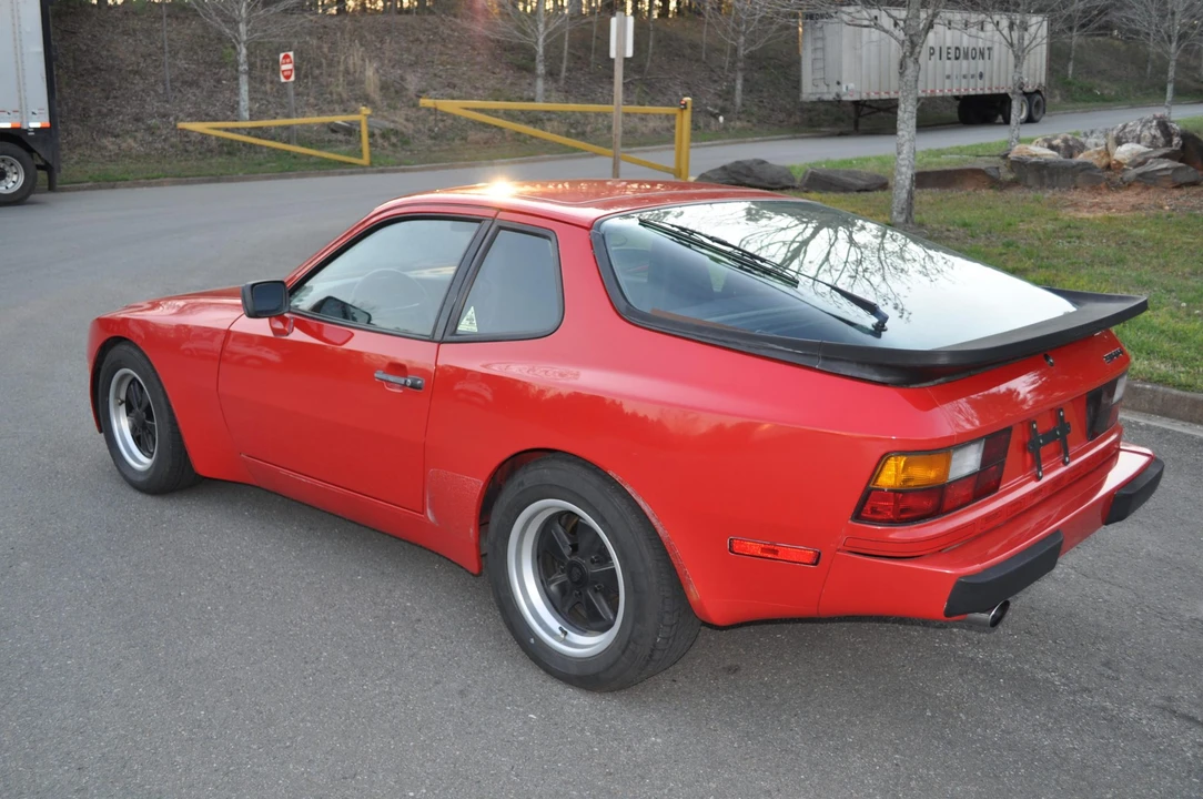 1985 Porsche 944 - Image 13 of 31