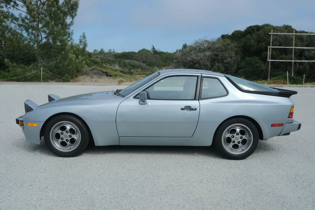 1985 Porsche 944 - Image 3 of 31