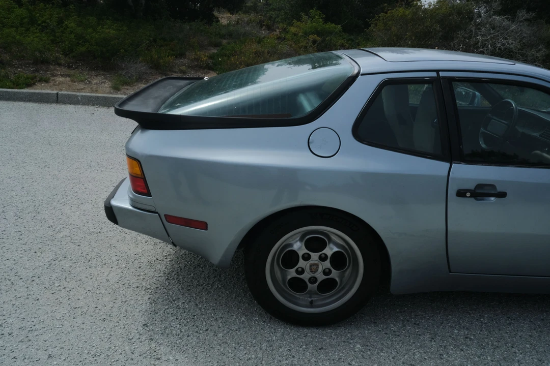 1985 Porsche 944 - Image 27 of 31