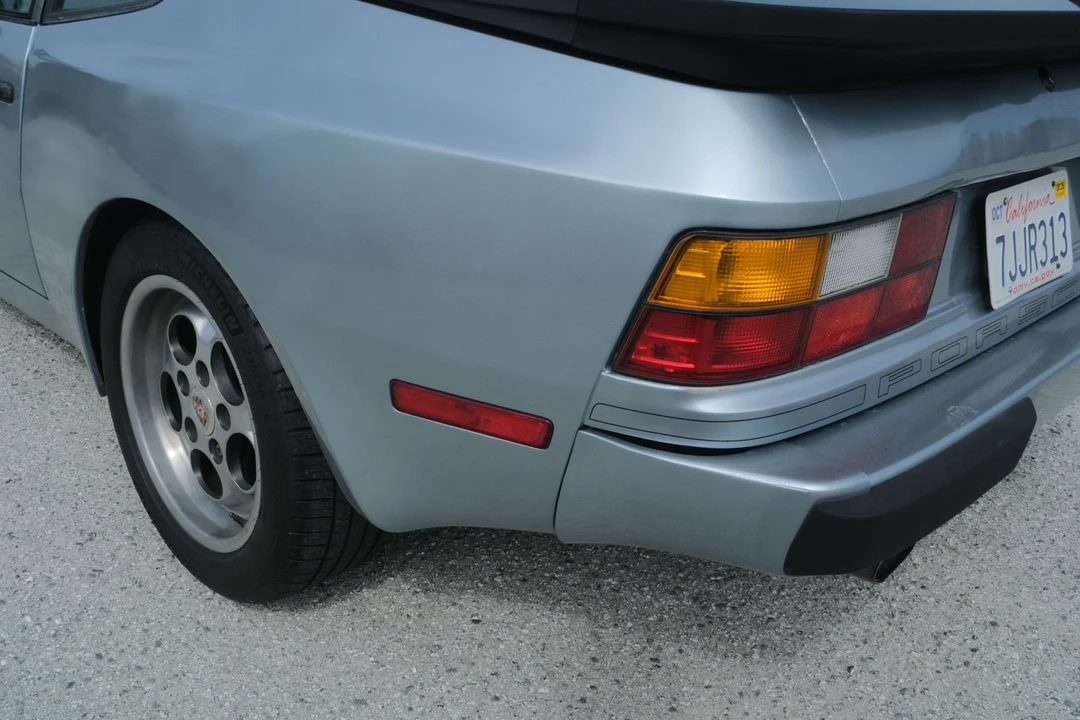 1985 Porsche 944 - Image 17 of 31