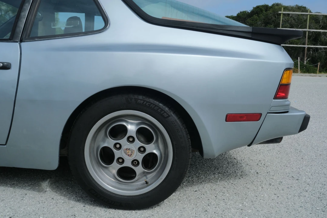 1985 Porsche 944 - Image 28 of 31