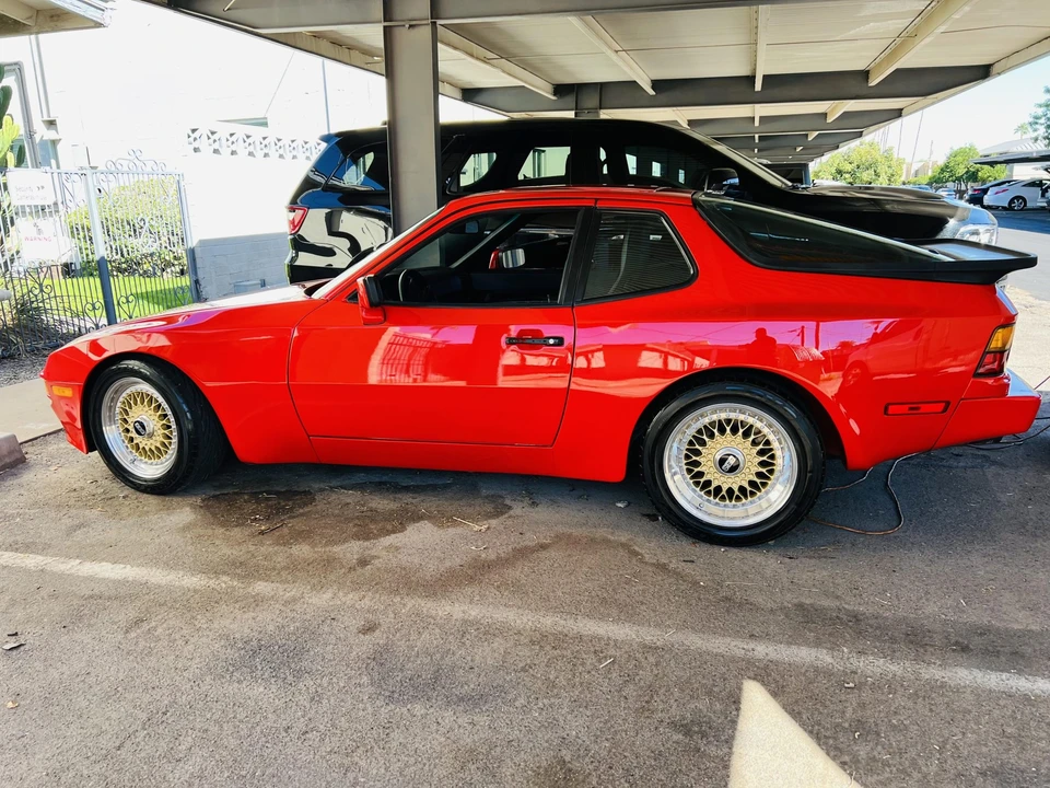 1985 Porsche 944 - Image 26 of 31