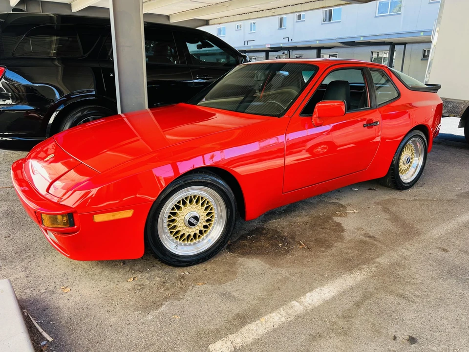 1985 Porsche 944 - Image 2 of 31