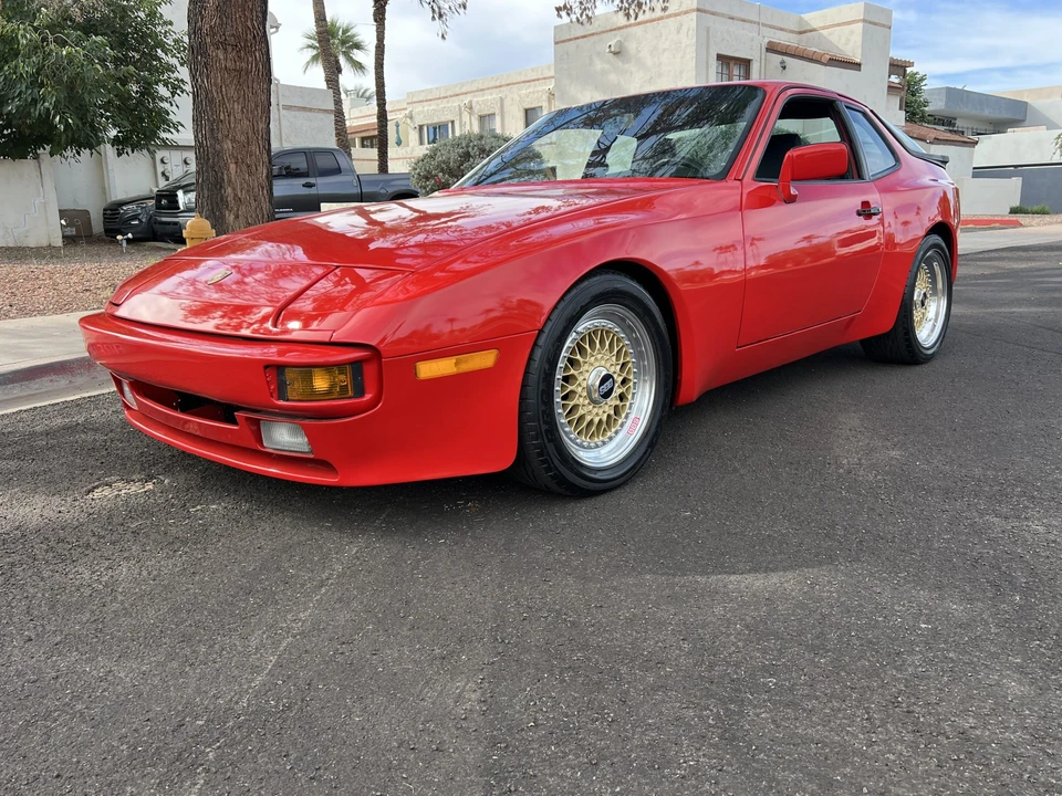 1985 Porsche 944 - Image 4 of 31