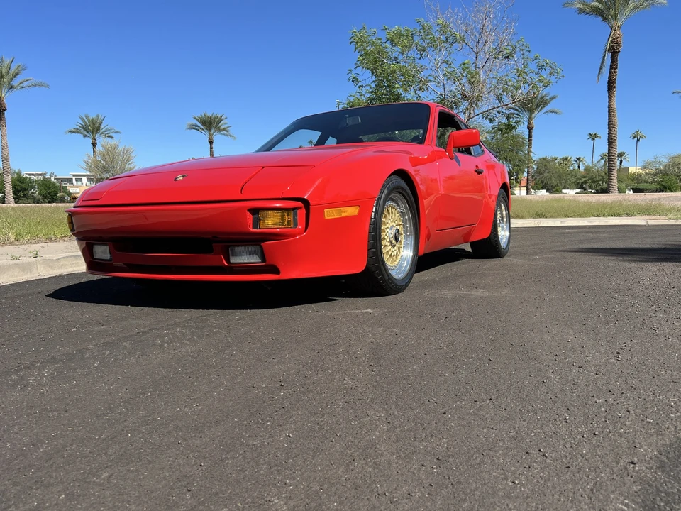 1985 Porsche 944 - Image 8 of 31