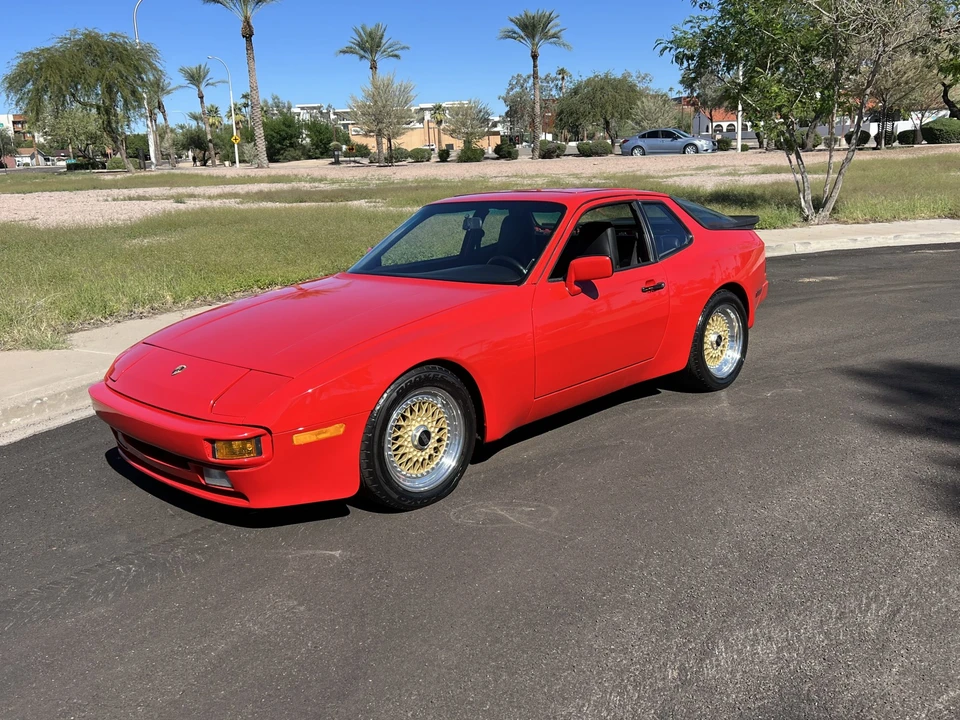 1985 Porsche 944 - Image 3 of 31