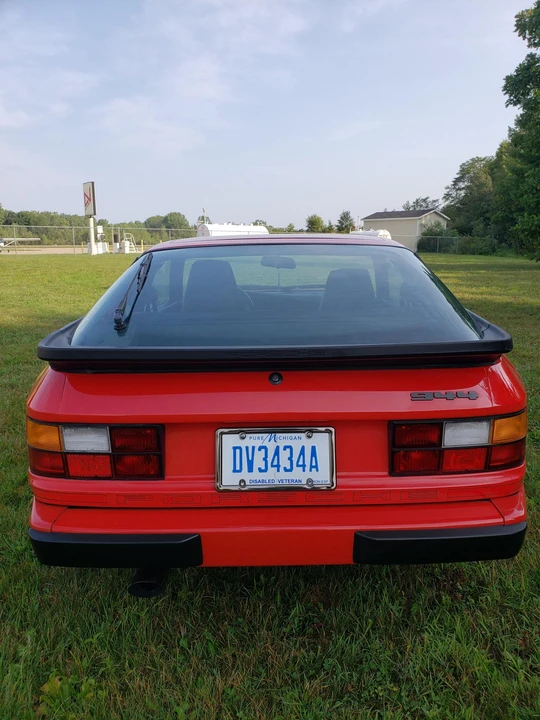 1985 Porsche 944 - Image 12 of 31