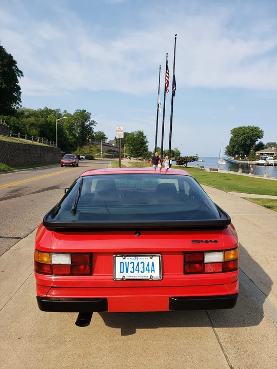 1985 Porsche 944 - Image 10 of 31
