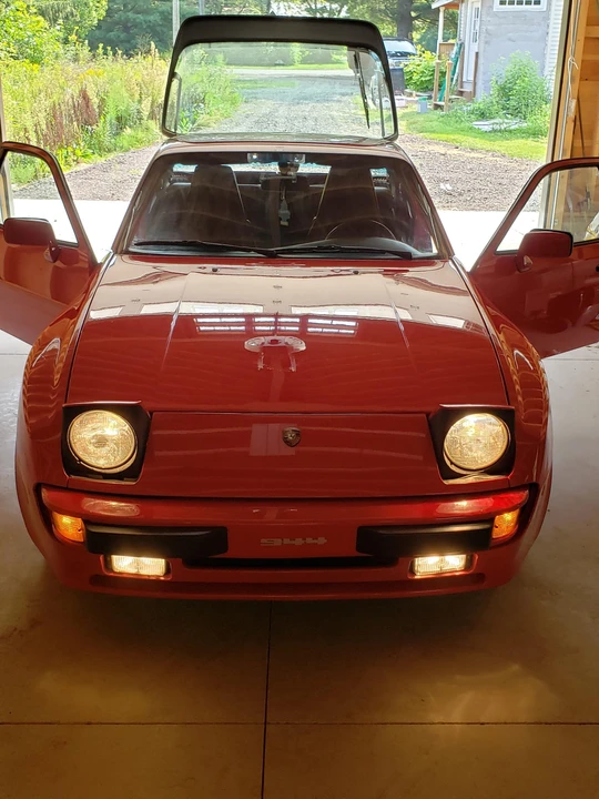 1985 Porsche 944 - Image 25 of 31