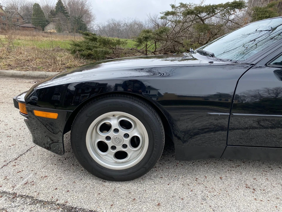1985 Porsche 944 - Image 5 of 24