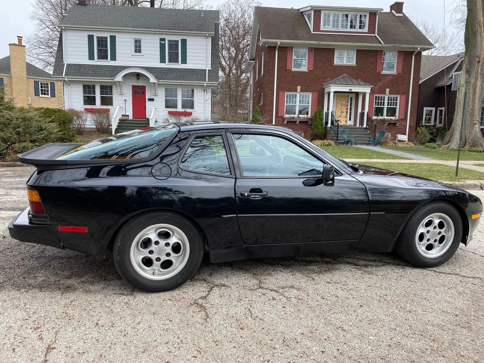 1985 Porsche 944 - Image 2 of 24