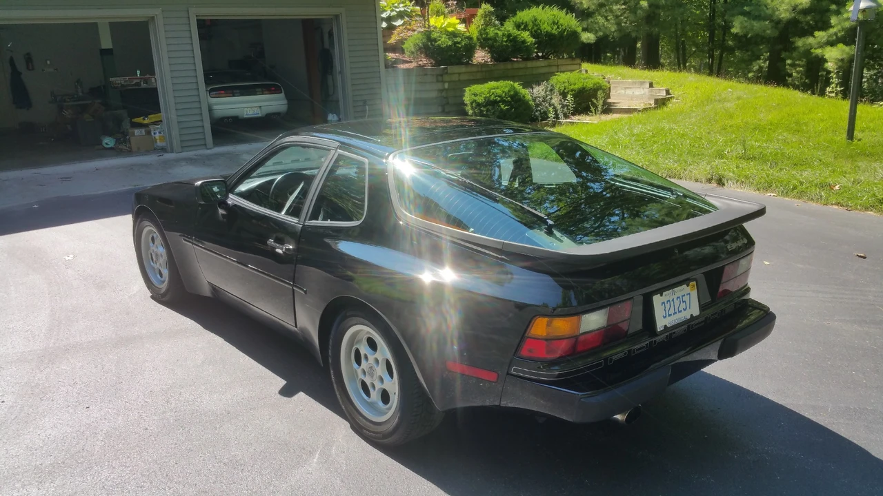 1985 Porsche 944 - Image 7 of 31