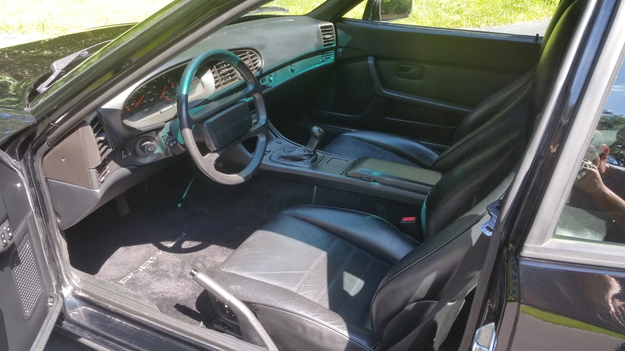 1985 Porsche 944 - Image 18 of 31