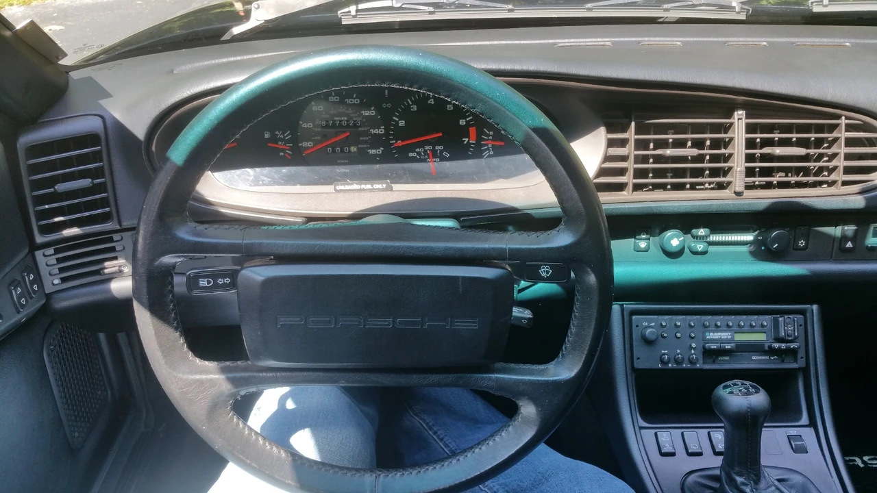 1985 Porsche 944 - Image 20 of 31