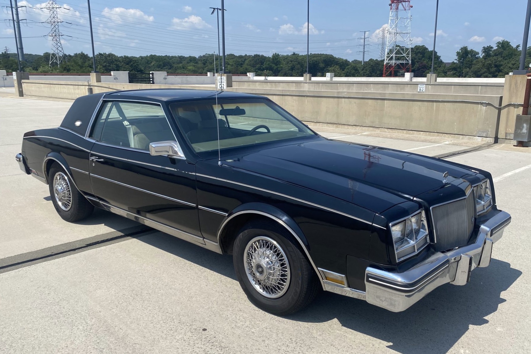 1985 Buick Riviera Coupe