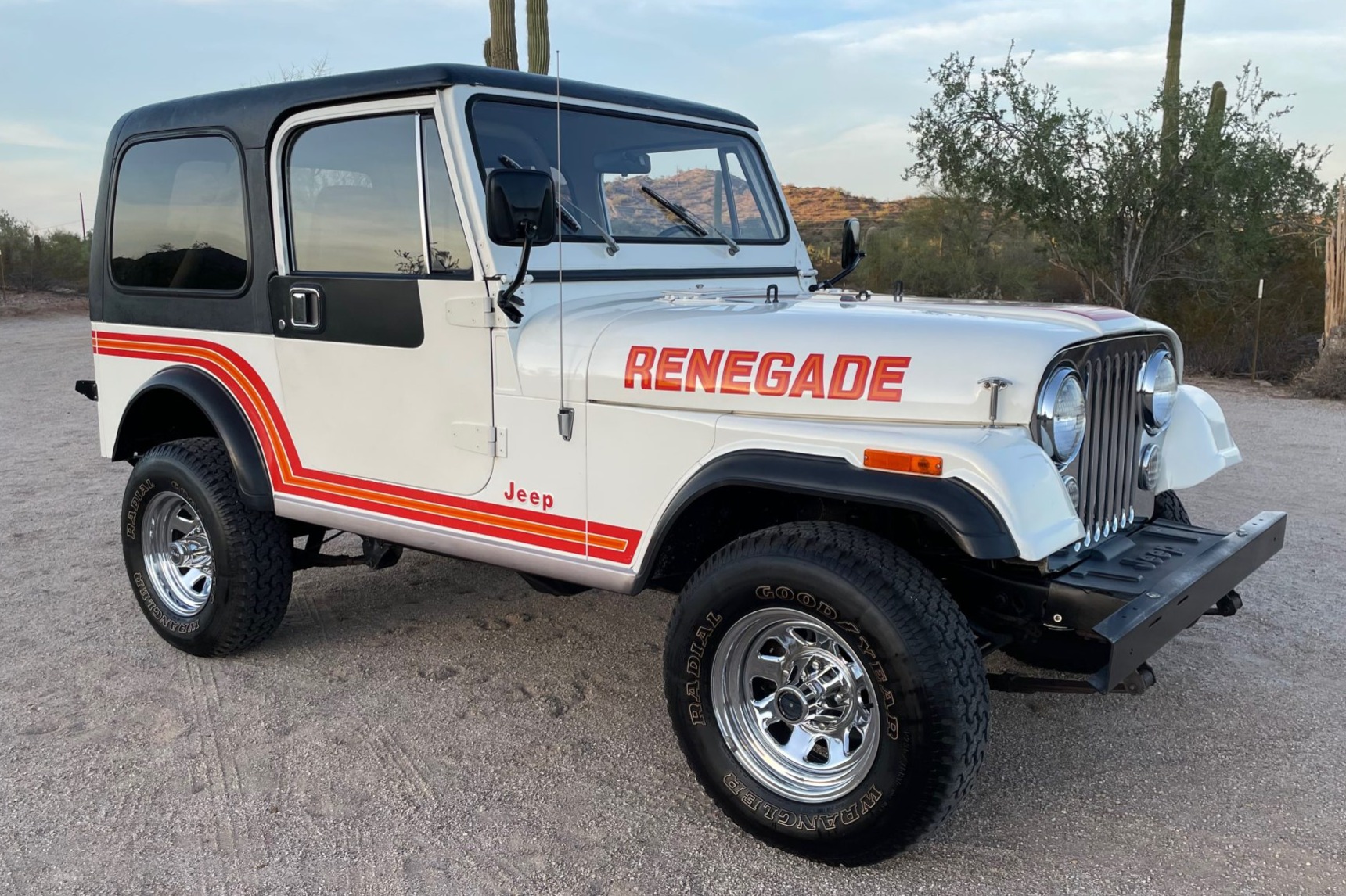 1985 Jeep CJ-7 Renegade 4×4 5-Speed