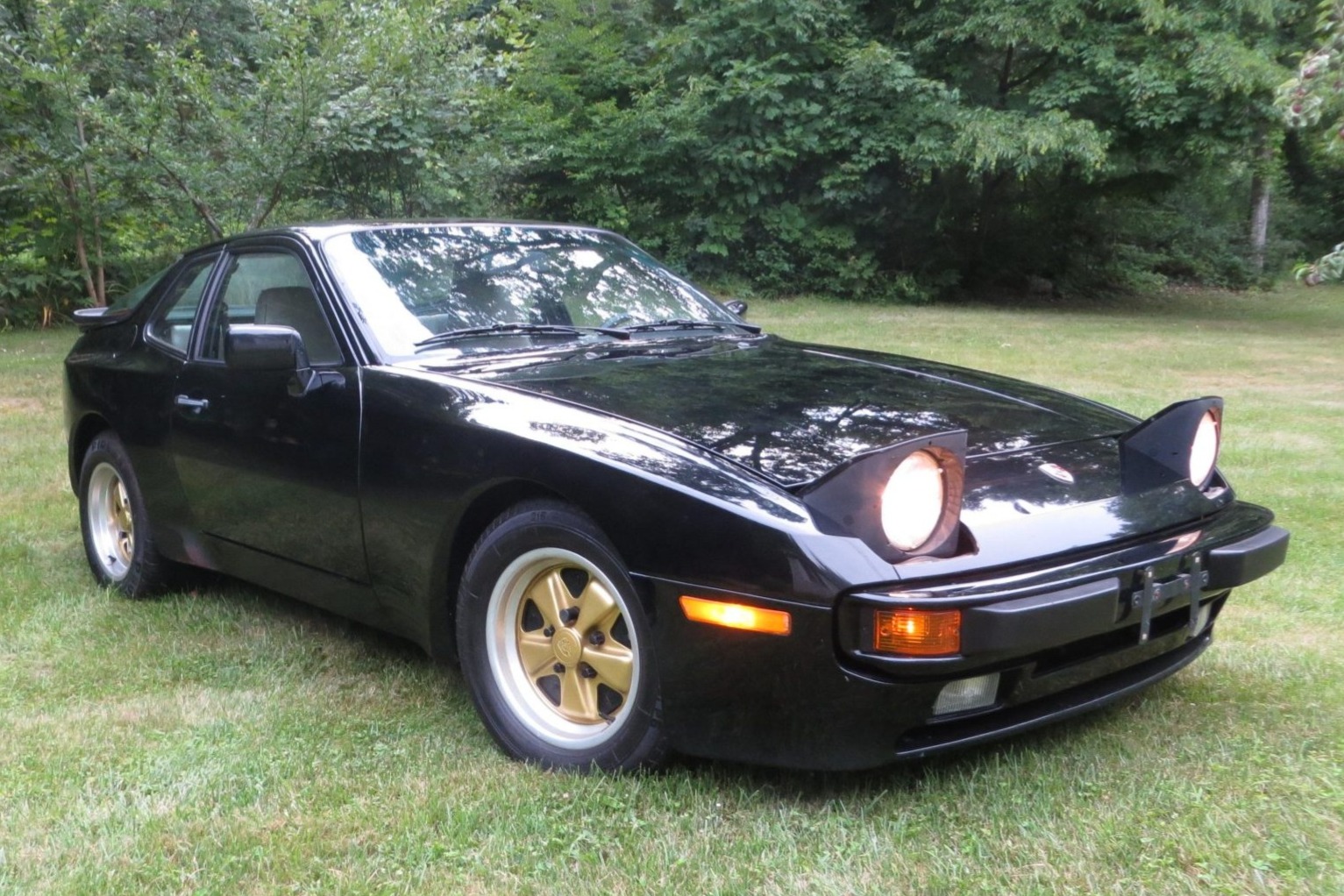 1985.5 Porsche 944 5-Speed