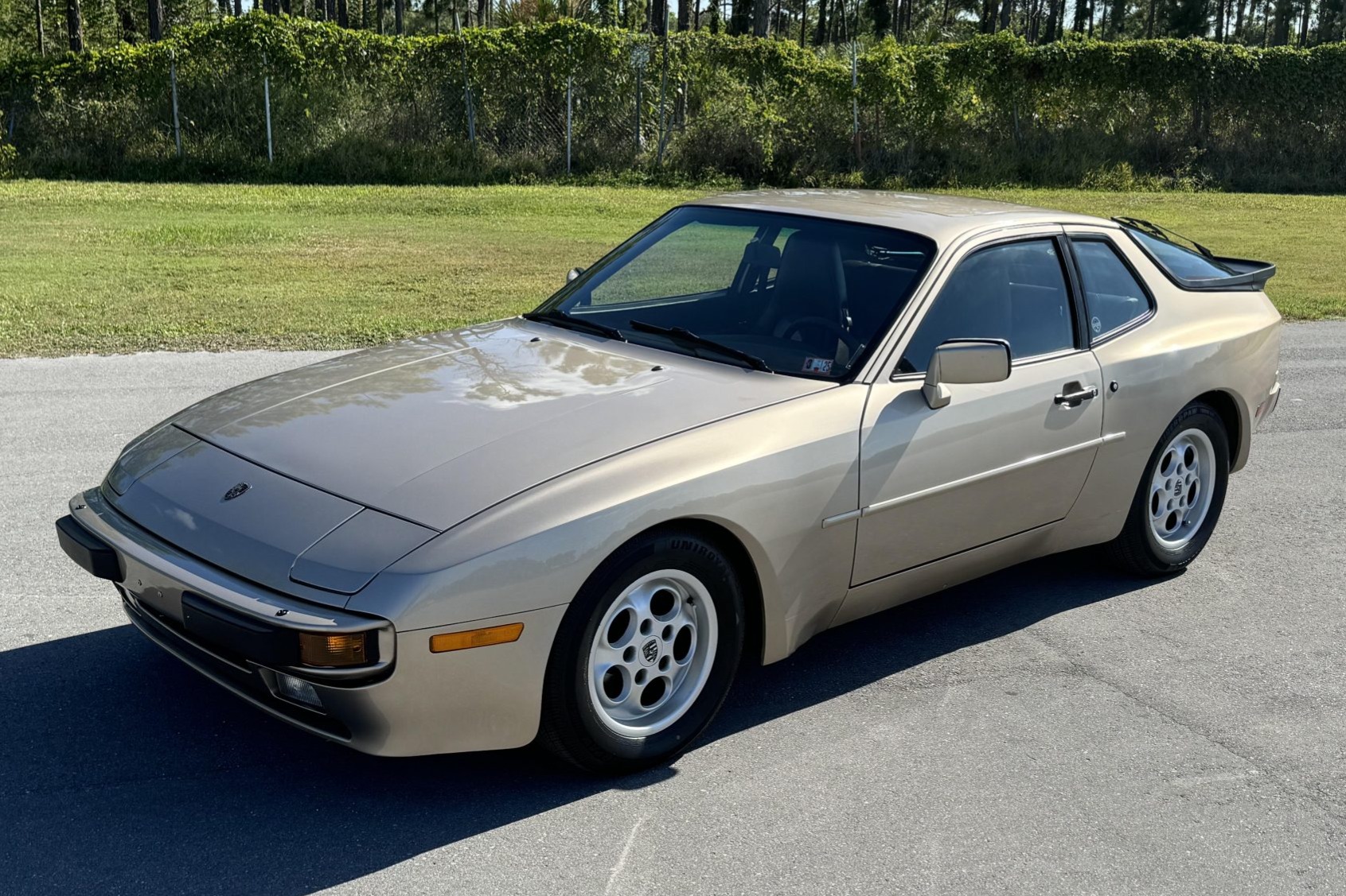 1985.5 Porsche 944 5-Speed