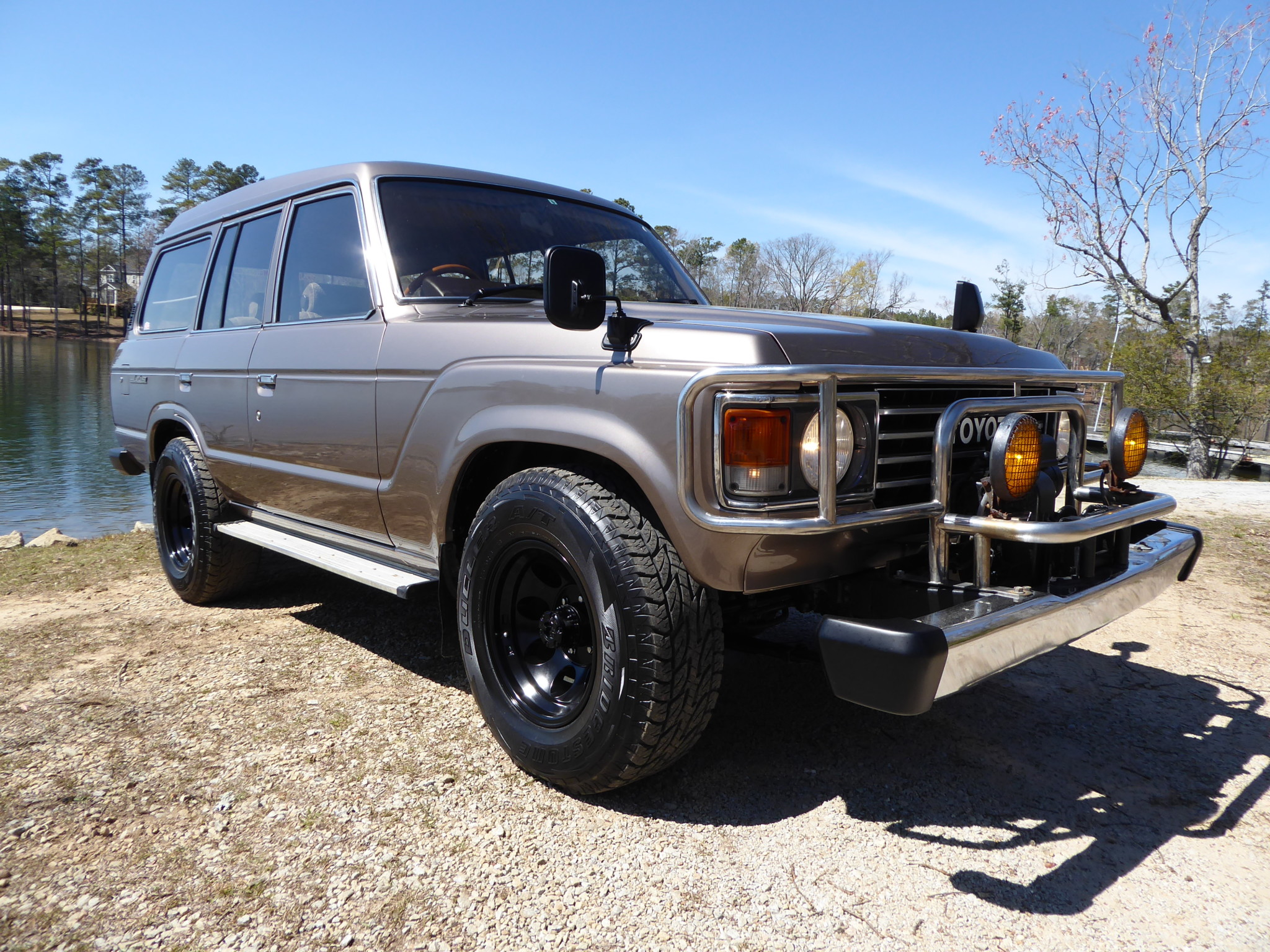 1985 Toyota Land Cruiser HJ60 5-Speed