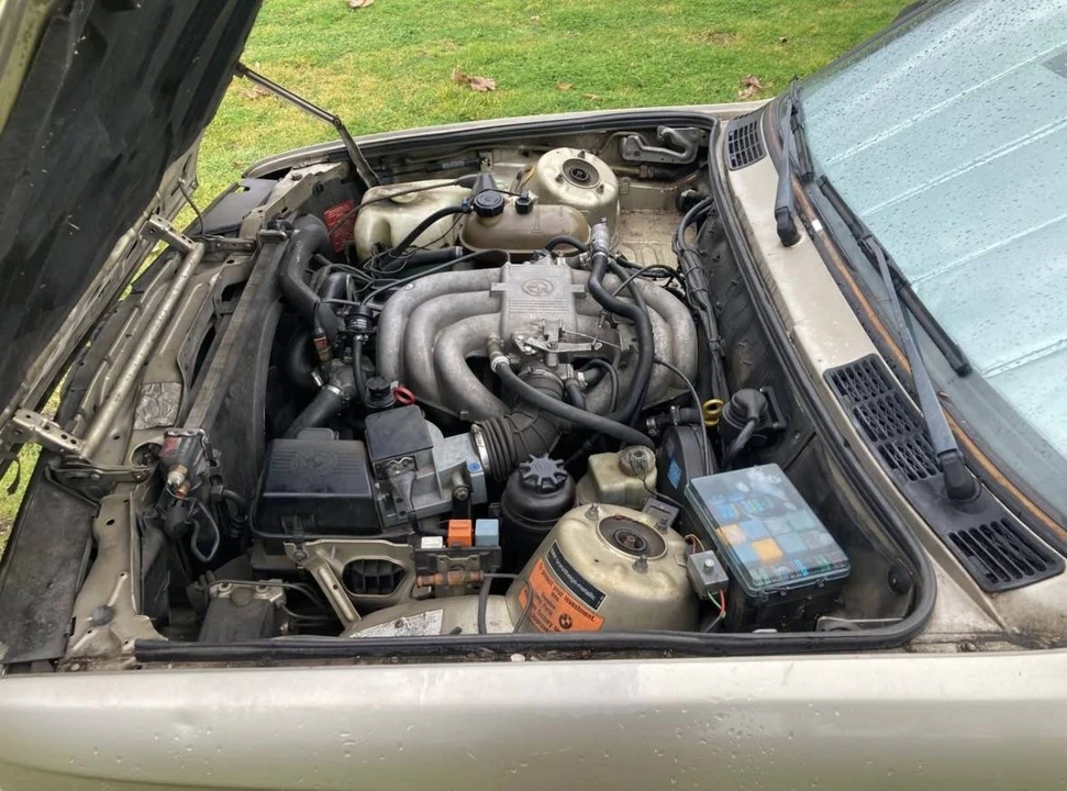 1986 BMW E30 3 Series - Image 9 of 9