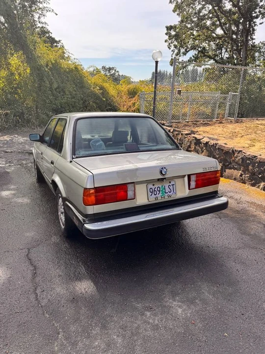 1986 BMW E30 3 Series - Image 5 of 9