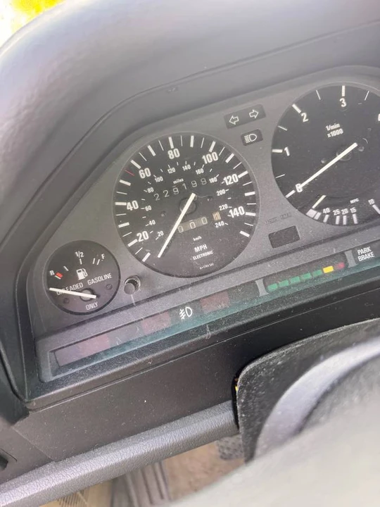 1986 BMW E30 3 Series - Image 4 of 9
