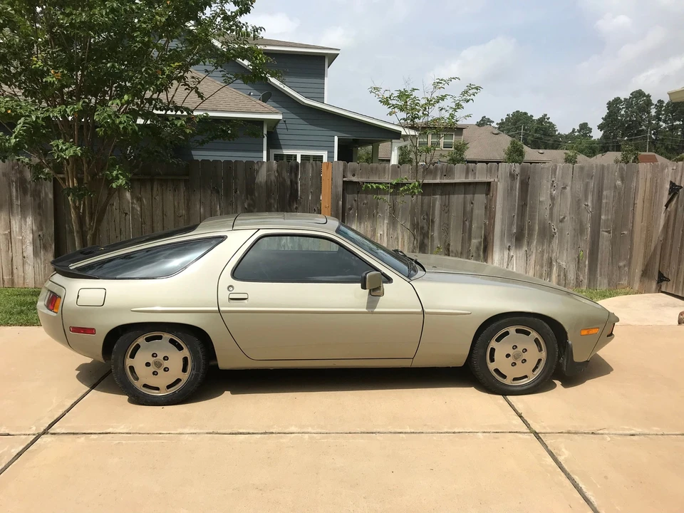 1986 Porsche 928 S - Image 2 of 9