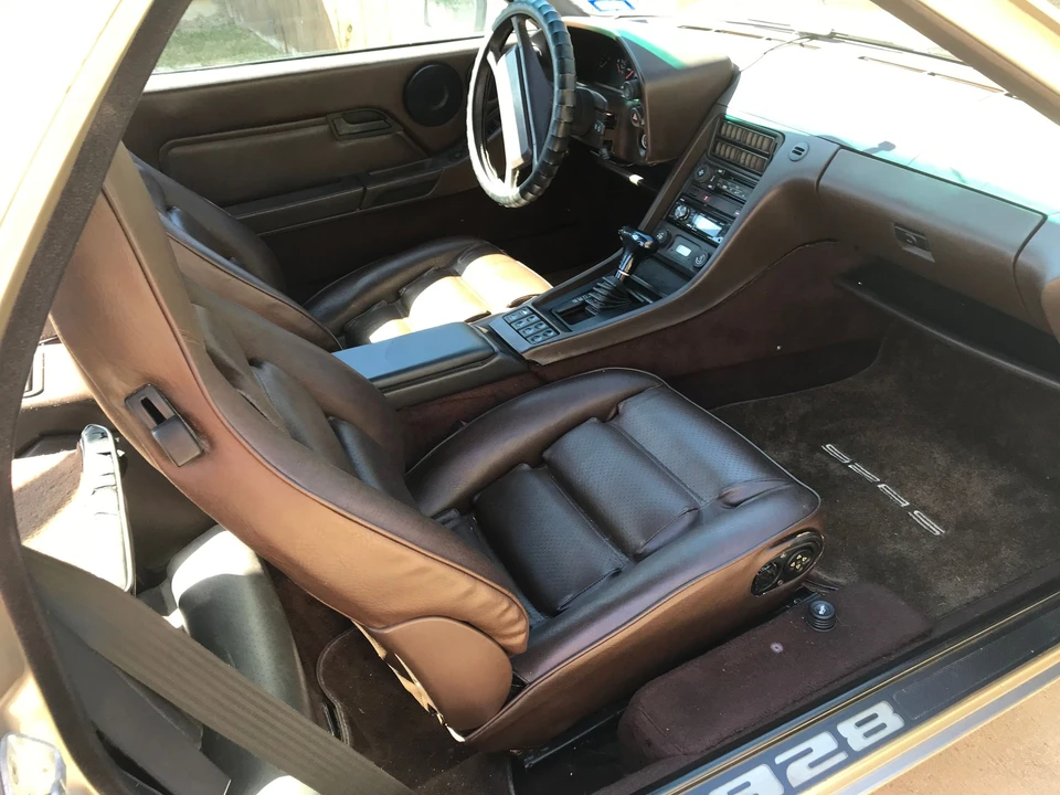 1986 Porsche 928 S - Image 9 of 9