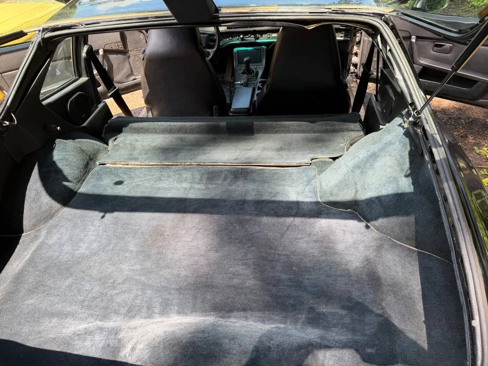1986 Porsche 944 Turbo - Image 5 of 21